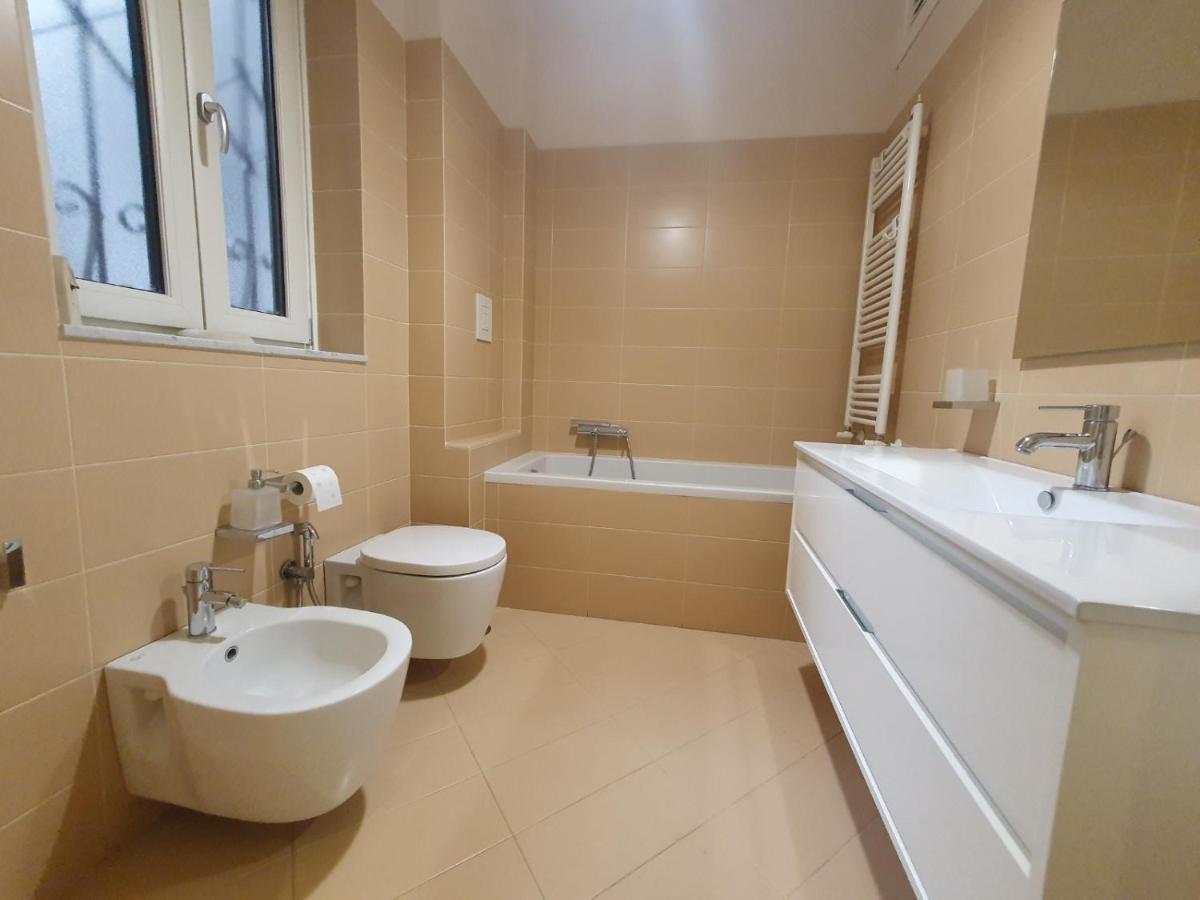 Apartamento Papiro Blu Salerno Exterior foto